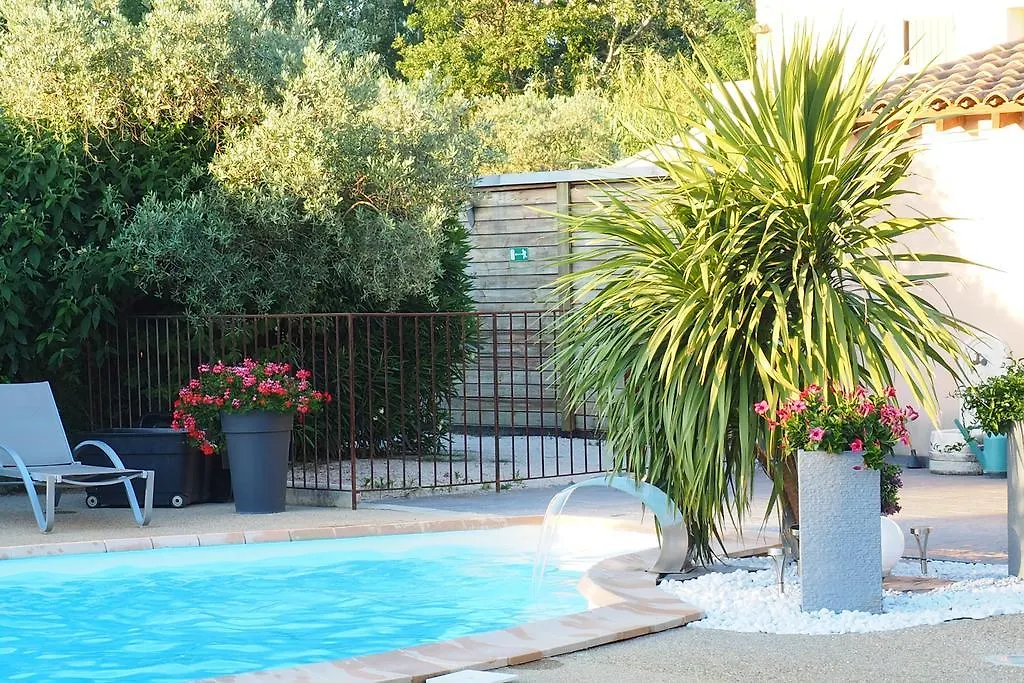 Guest house Residence Les Peupliers Loriol-du-Comtat